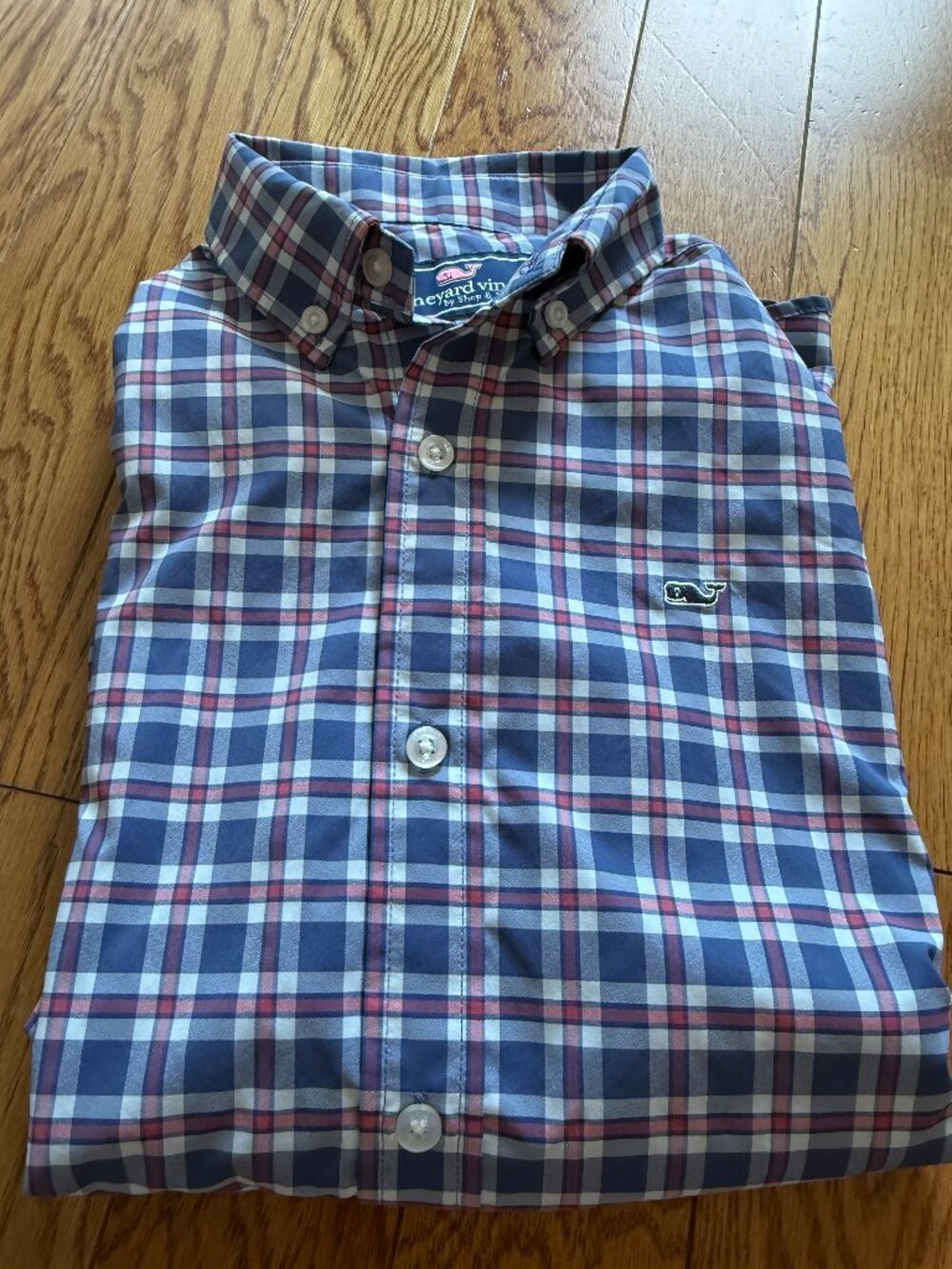 Boys Vineyard Vines Performance Button Down Size Small (8-10)